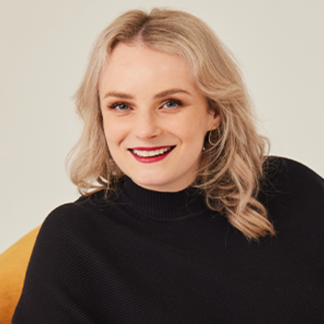 Danielle Magnusson headshot