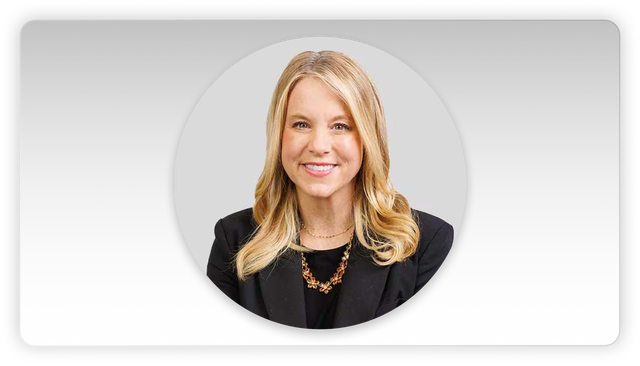 Kellie Romack headshot