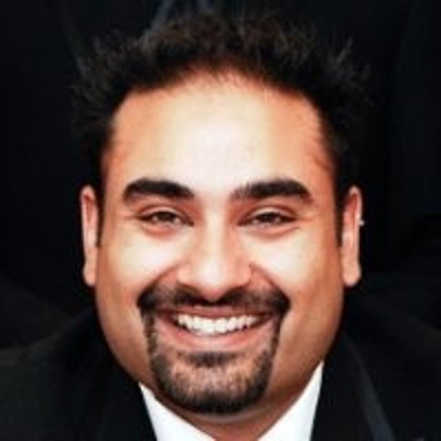 Nin Sandhu headshot