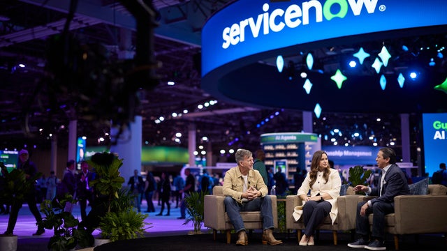 ServiceNow Chief Innovation Officer Dave Wright and ServiceNow Head of Global Innovation Brian Solis being interviewed on the ServiceNow Knowledge Expo floor