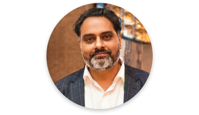Vinai Chauhan headshot